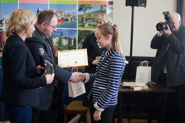 W słupskim starostwie odbyła się konferencja na temat dopalaczy.