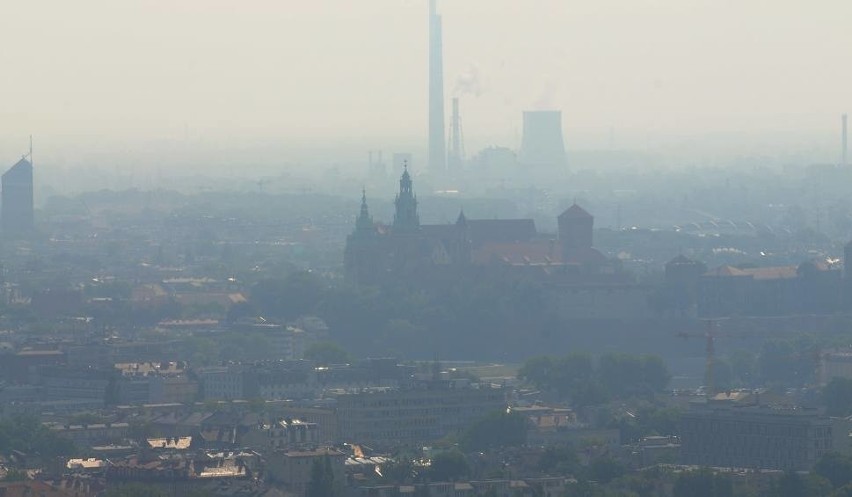 Smog znów atakuje w Krakowie i Małopolsce. Fatalna jakość powietrza