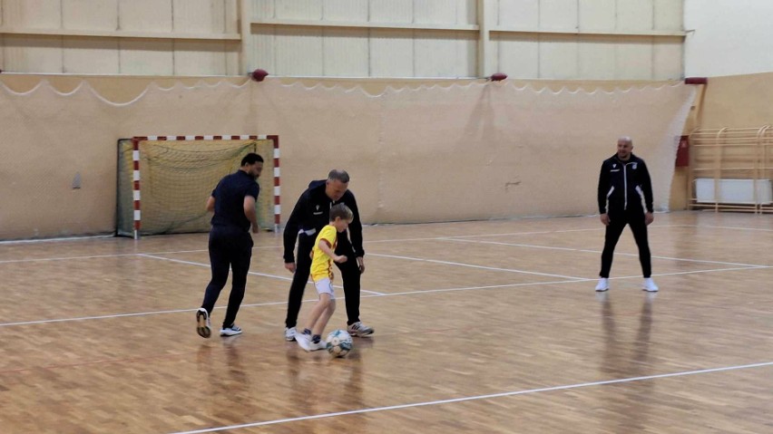 Lech Poznań i KKB RUSHH zagrali w meczu pokazowym dla Natalii Dunia w Kielcach. Spotkanie odbyło się w ramach Turnieju Grudniowego