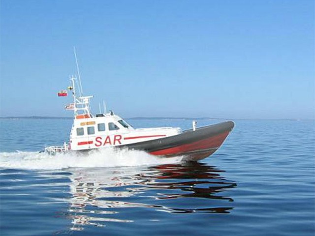 Na miejsce wyruszyła łódź ratownicza "Szkwał" ze stacji SAR w Kołobrzegu