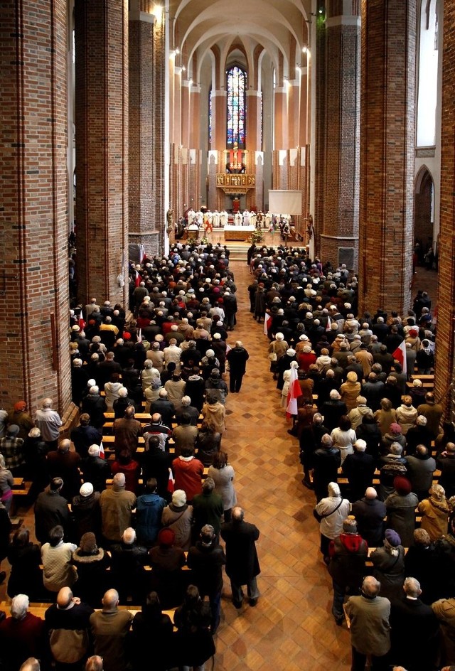 Msza św. w intencji ofiar tragedii smoleńskiej