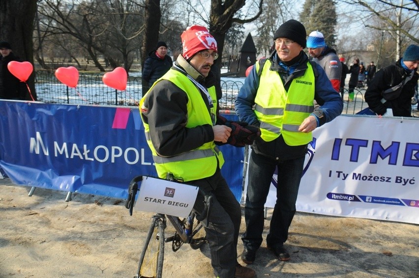 II Bieg Walentynkowy w Krakowie [ZDJĘCIA]