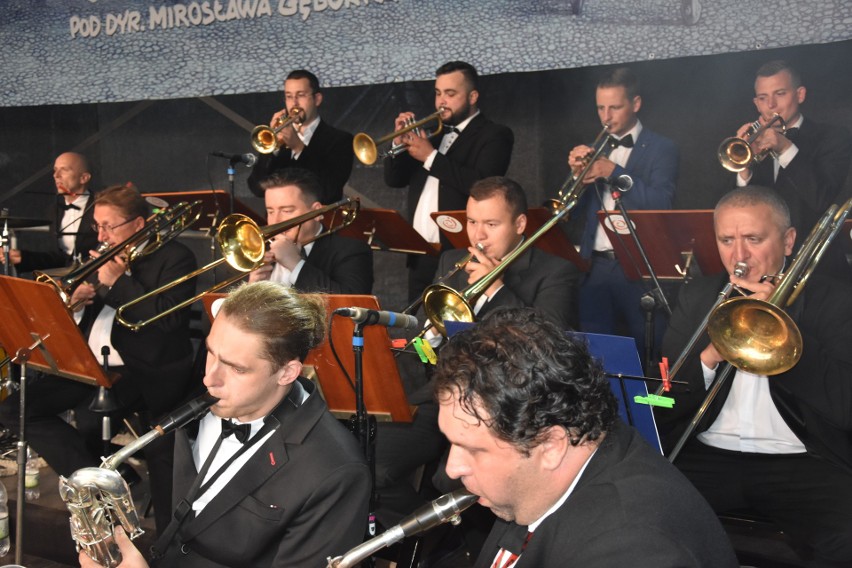 Rewelacyjny koncert Junior's Bandu Starachowice z okazji 25-lecia istnienia. Czy będą kolejne? (Dużo zdjęć)