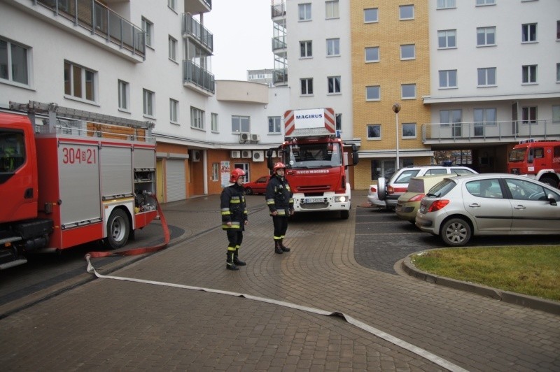 Pożar w najwyższym wieżowcu w mieście [FOTO, WIDEO]