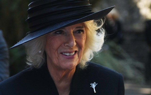 Królowa-małżonka Camilla złożyła hołd zmarłej Elżbiecie II