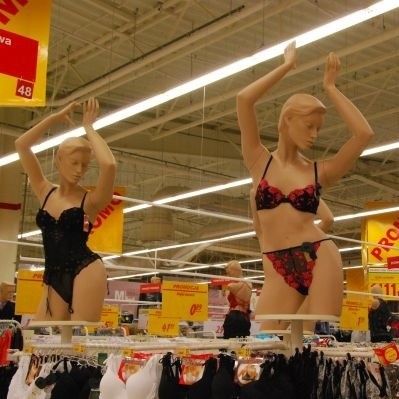 Otwarcie supermarketu Auchan