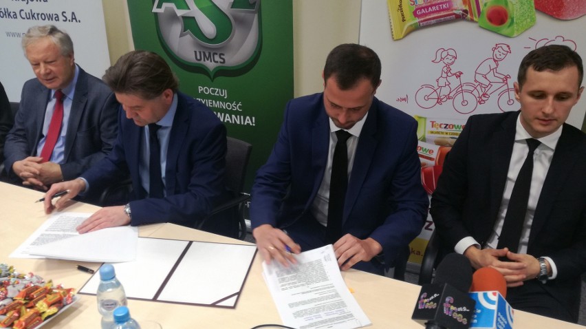 Fabryka Cukierków Pszczółka przez kolejny sezon będzie wspierać koszykarki AZS UMCS Lublin