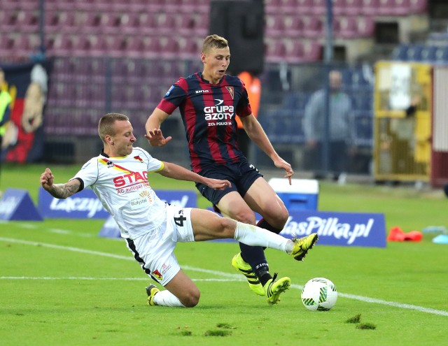 Jakub Piotrowski niedawno przeszedł z Pogoni do Genk.