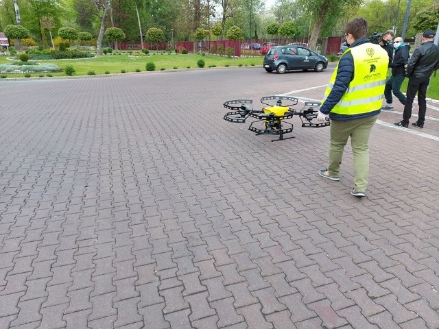Transport próbek medycznych dronów miał miejsce w Polsce po raz pierwszy. Udział w wydarzeniu wzięli m.in. przedstawiciele UTP w Bydgoszczy.
