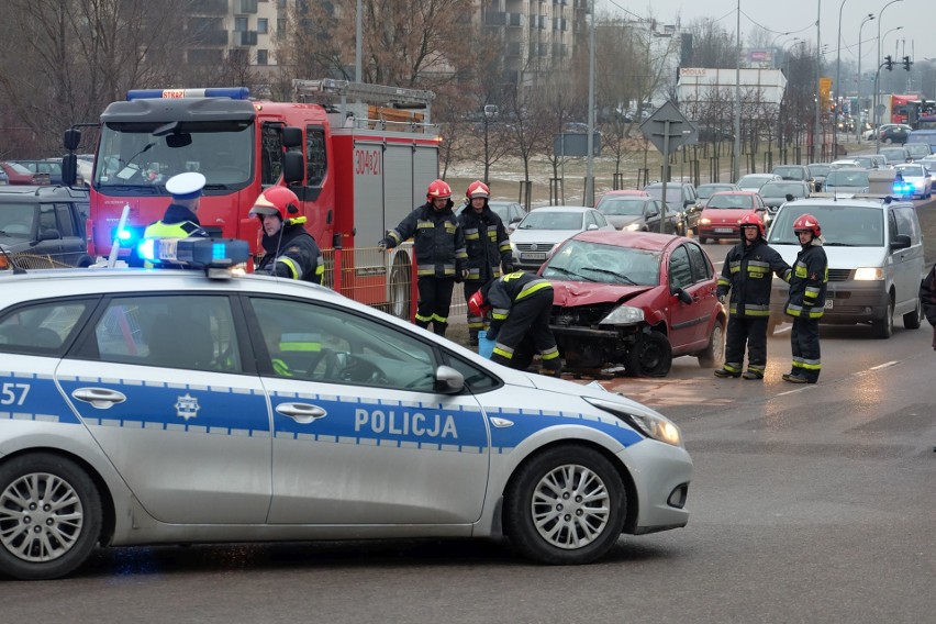 Potrącenie na ul. Żeromskiego w Białymstoku. Citroen wjechał...