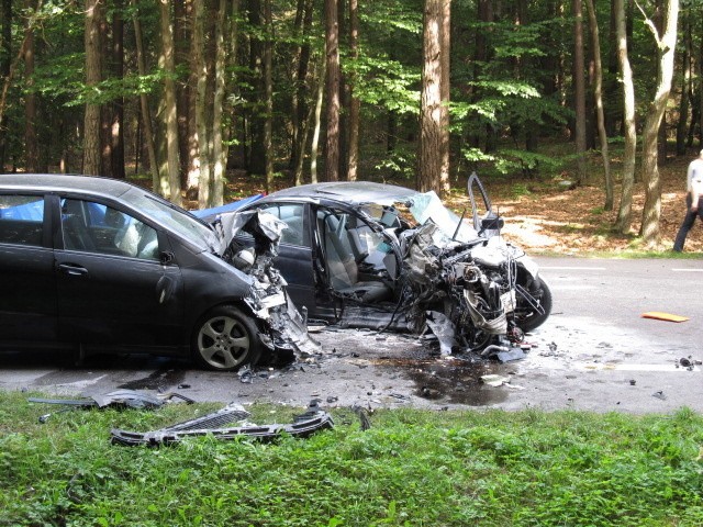 Wypadek wielu aut na drodze nr 3