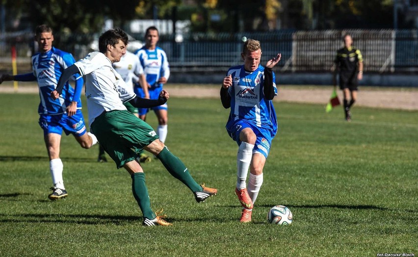 Piłkarze Chemika Bydgoszcz pokonali Sadownika Waganiec 4:1