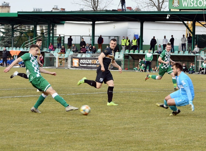 3 liga. Wisłoka Dębica bezbramkowo zremisowała z ŁKS-em Probudex Łagów. Bramkarze bohaterami meczu na Parkowej [RELACJA, ZDJĘCIA]