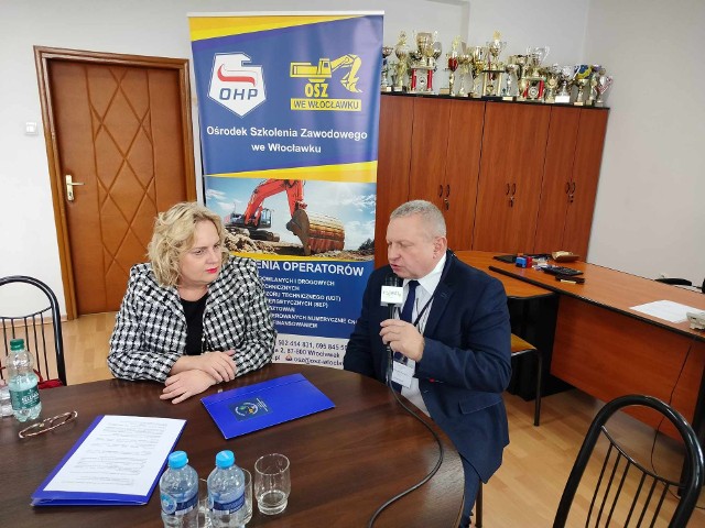 Umowę między włocławską Samochodówką i Ośrodkiem Szkolenia Zawodowego podpisano w poniedziałek 13 listopada 2023 roku.