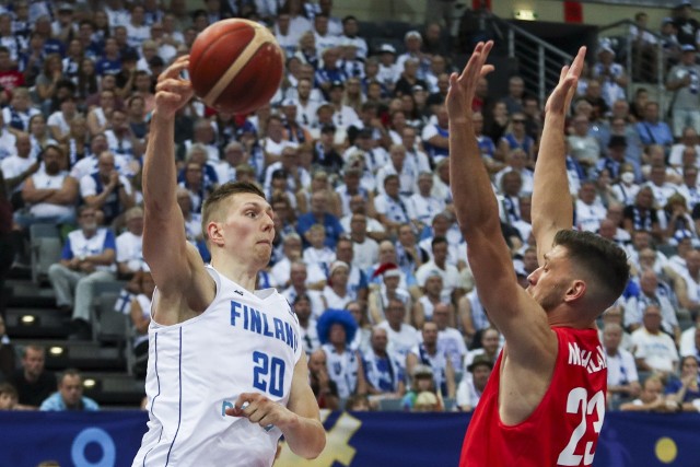 Michał Michalak w meczu przeciwko reprezentacji Finlandii