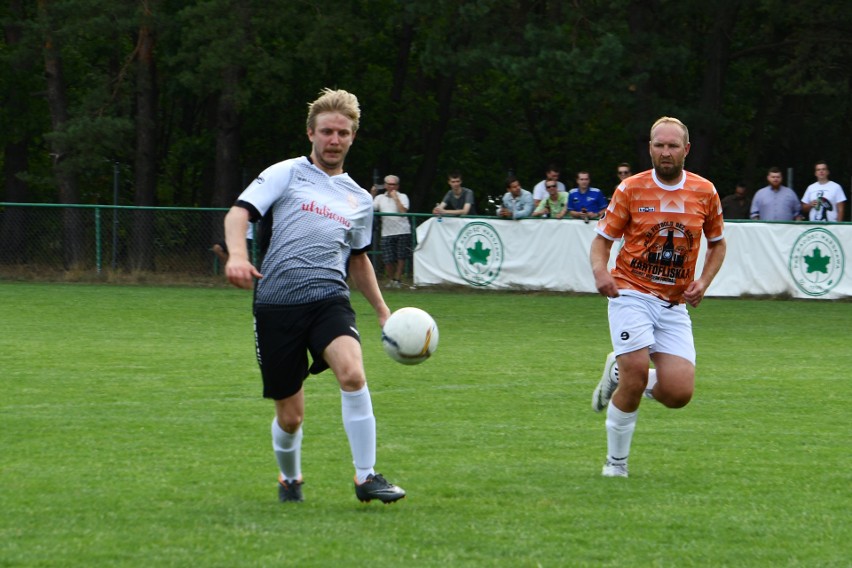 Okręgowy Puchar Polski. Radosne derby Nowego Światu czyli #DnoDna3