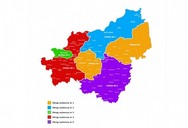 Okręgi wyborcze 2018 zatwierdzone przez radnych powiatu. Zdaniem PKW taki podział jest łamaniem prawa