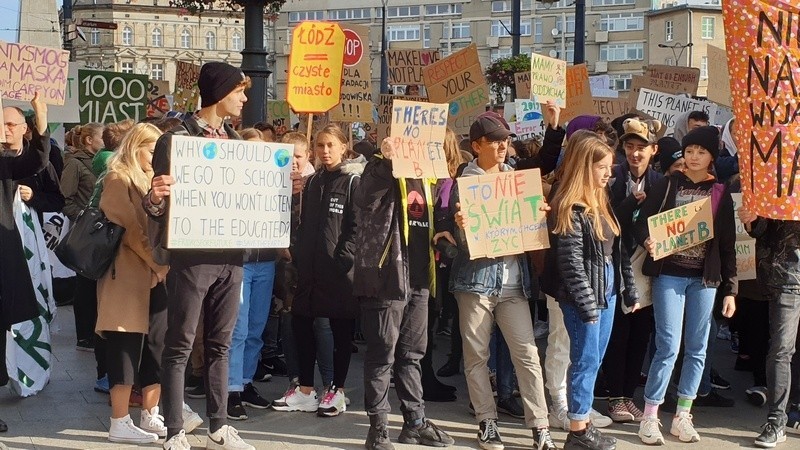 Młodzieżowy Strajk Klimatyczny - Protest Tysięcy Miast