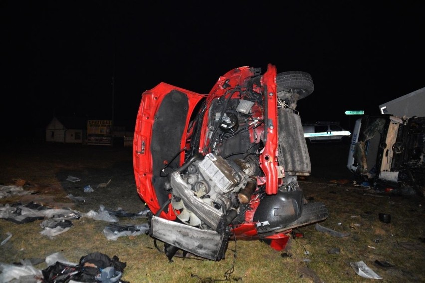 Tragiczny wypadek koło Bełchatowa. Jedna osoba nie żyje