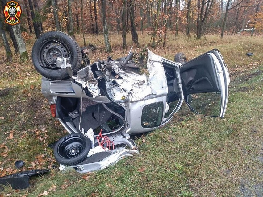Wypadek na drodze krajowej nr 25 pod Oleśnicą
