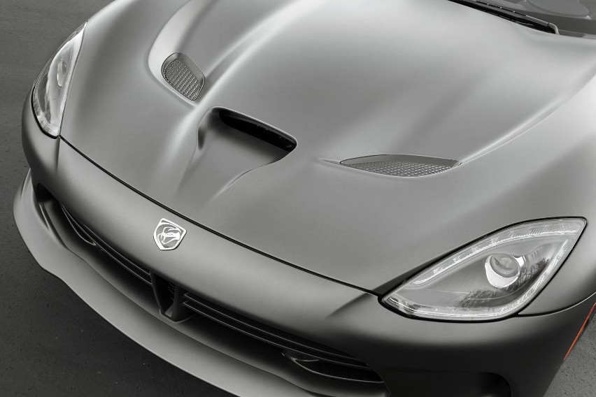 SRT Viper GTS Anodized Carbon Special Edition / Fot....