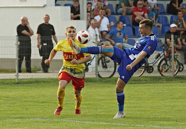 W poprzednim sezonie Ruch przegrał na wyjeździe ze Ślęzą 0:2. Rewanżu w Chorzowie nie było, bo rozgrywki zostały przerwane.