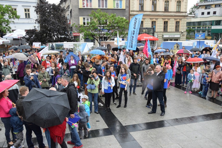 Marsz dla Życia i Rodziny przeszedł ulicami Bielska-Białej ZDJĘCIA