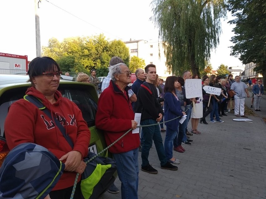 Mieszkańcy protestowali przy ul. Pszczelnej przeciwko Trasie...