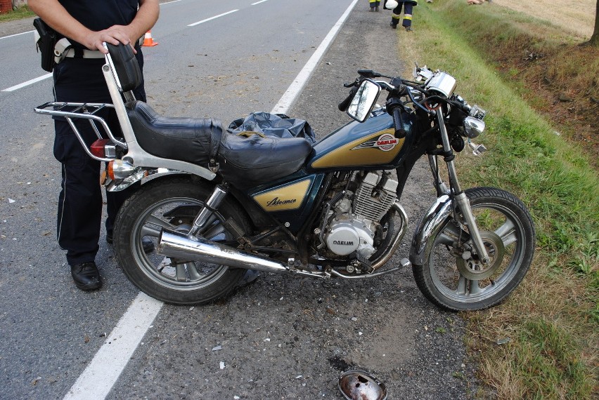 Wypadek motocyklisty w Kłopotowie w drodze krajowej nr 74