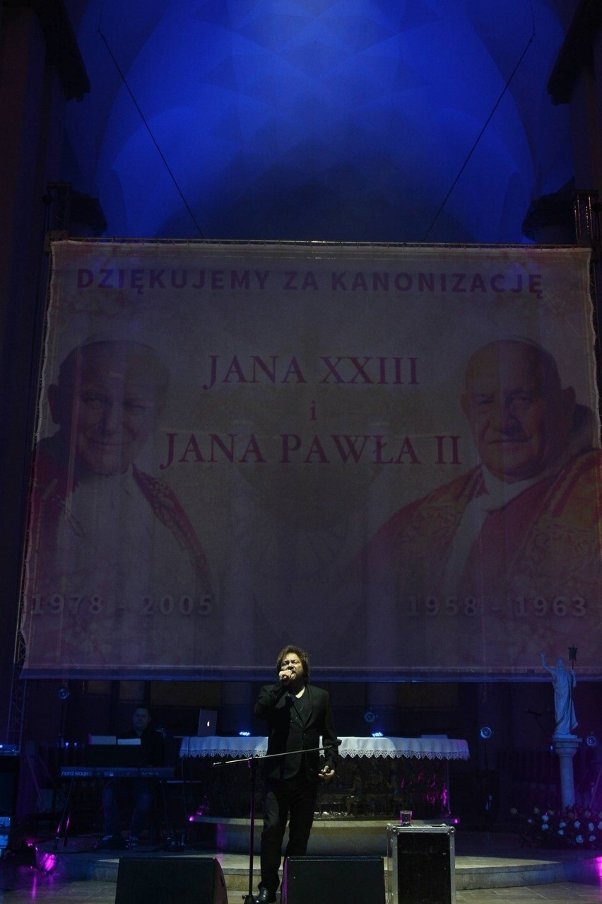 Kanonizacja Jana Pawła II i Jana XXIII: Koncert w katowickiej katedrze [ZDJĘCIA]