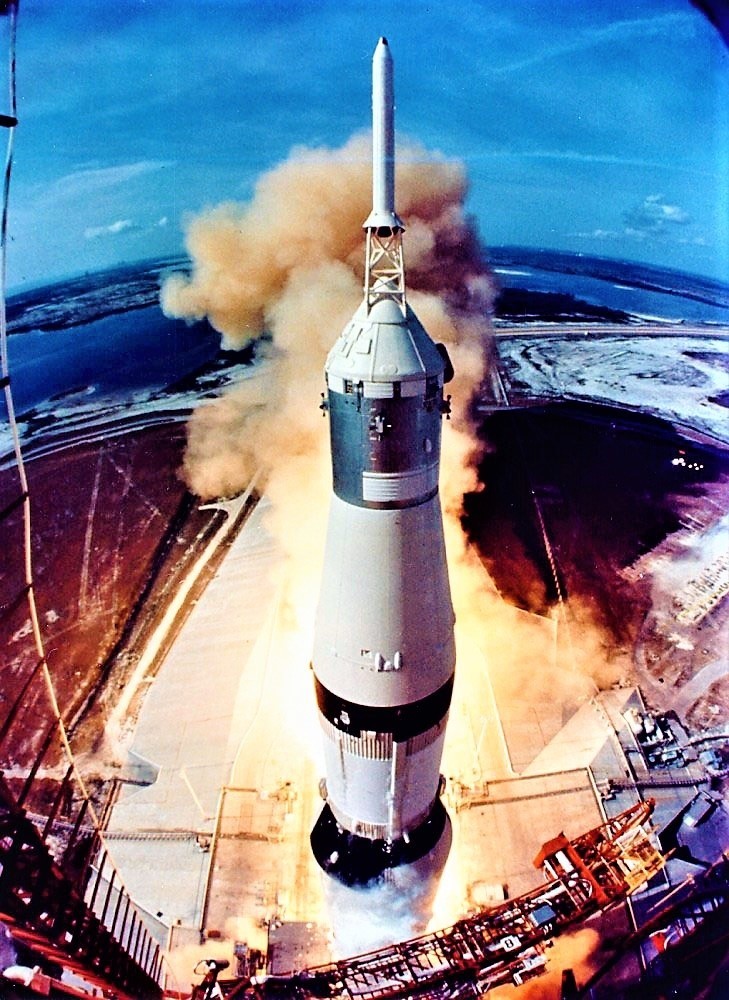 Start rakiety Saturn VB misji Apollo 11