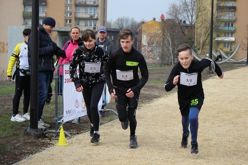 W biegu z okazji 60 lat Rudy Ślaskiej wystartowało dziesięć...