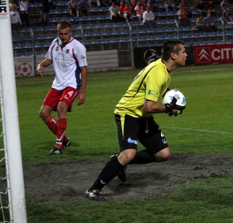 I liga pilki noznej - Odra Opole-Zaglebie Lubin 0-3.