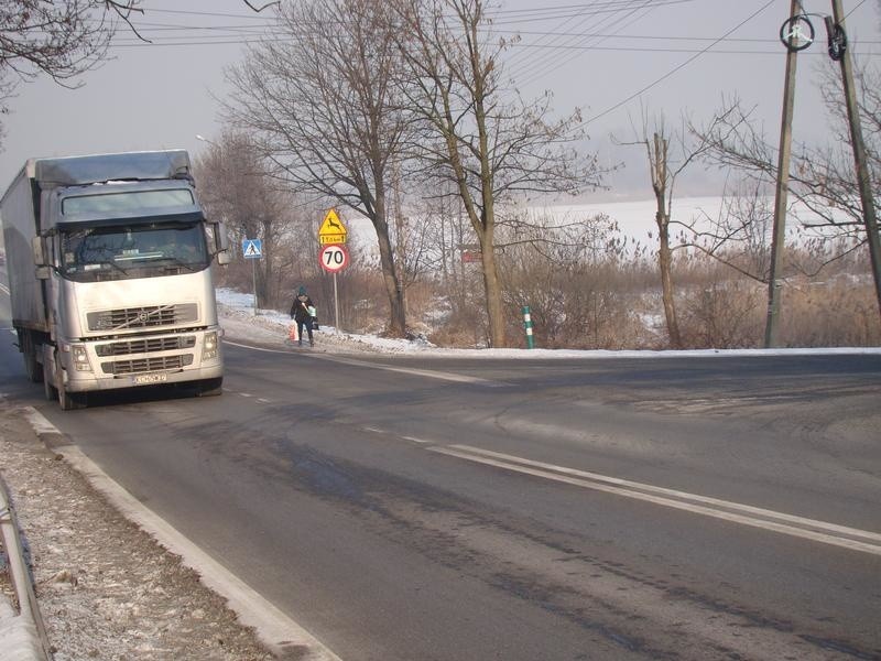Niebezpieczne skrzyżowanie na drodze wojewódzkiej 948 w Grojcu będzie przebudowane