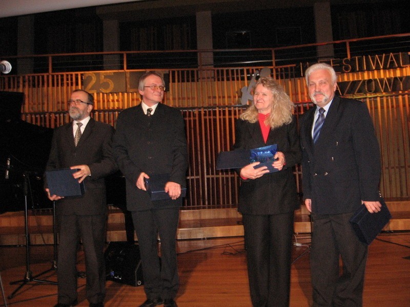 A oto wszyscy laureaci Diamentów: od lewej Adolf Krzeminski,...