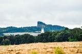 W Krainie Wygasłych Wulkanów. Zamek Grodziec, Kalwaria i Wilkołak znajdują się całkiem niedaleko. Warto udać się się tam na wycieczkę