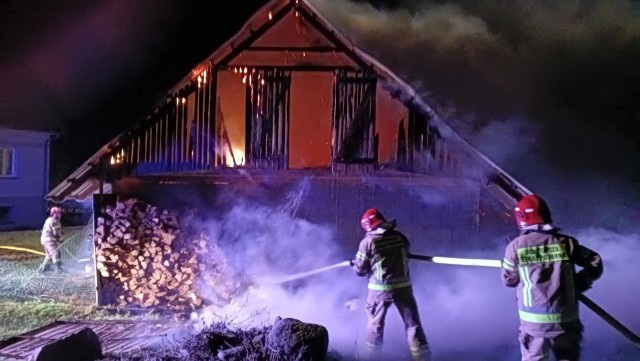 1 stycznia doszło do pożaru budynku gospodarczego w Hopowie w gminie Somonino.