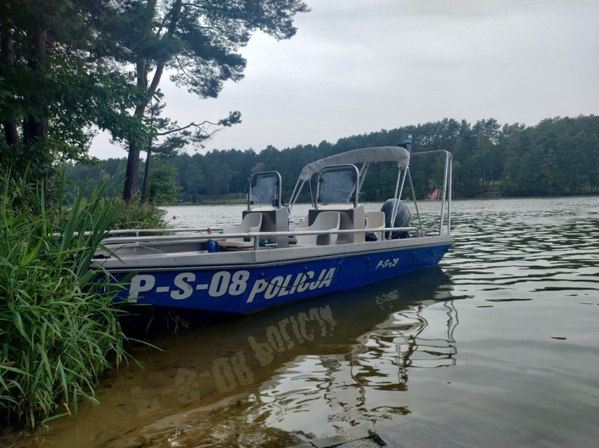 Akcja policyjnych kontrterrorystów nad zalewem w Rejowie. Odnaleziono poszukiwanego 42-latka