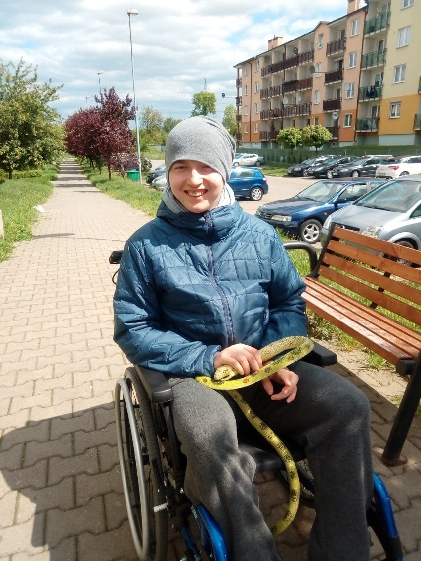 Mateusz Wołczyński z Radomia walczy z chorobą. Zabrała mu dzieciństwo, radość życia. Potrzebna pomoc!