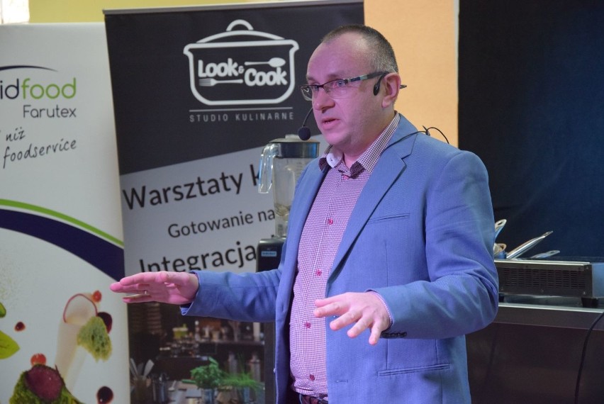 Zielona Góra. Młodzi kucharze zmierzyli się w konkursie "Polska Kuchnia 100-lecia". Kto wygrał pełne emocji zawody? [WIDEO, ZDJĘCIA] 