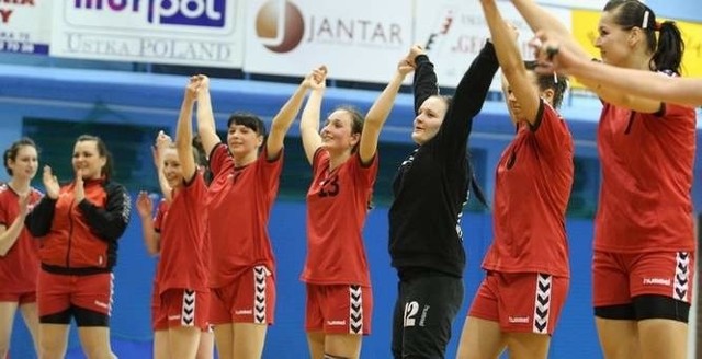 Cztery piłkarki ręczne  I-ligowej Słupi Słupsk, trafiły do  AZS Energi Koszalin, grającego w PGNiG Superlidze Piłce Ręcznej Kobiet.