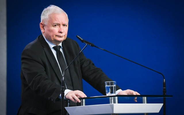 Prezes PiS podjął decyzję o zawieszeniu w prawach członka partii posła Przemysława Czarneckiego.