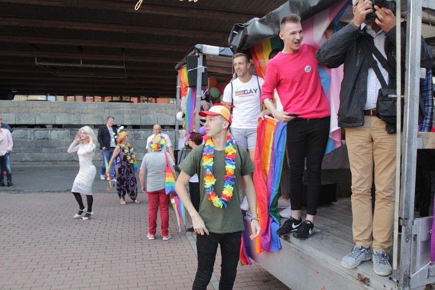 Katowice: Marsz Równości w sobotę 8 września w centrum miasta. PROGRAM, TRASA MARSZU Kontrmanifestacja Młodziezy Polskiej zakazana