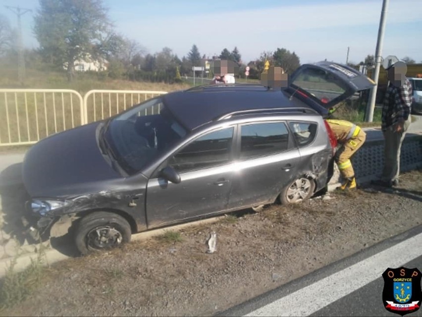 Wypadek na skrzyżowaniu w Gorzycach. Występowały utrudnienia w ruchu (ZDJĘCIA)