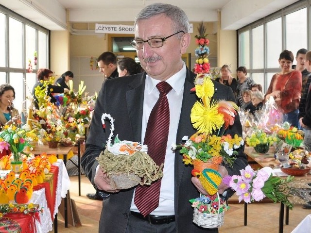 Starosta kielecki, Zdzisław Wrzałka, tradycyjnie, jak co roku bierze udział w kiermaszu. 
