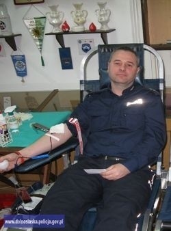 Policjanci z Wrocławia oddali 15 litrów krwi