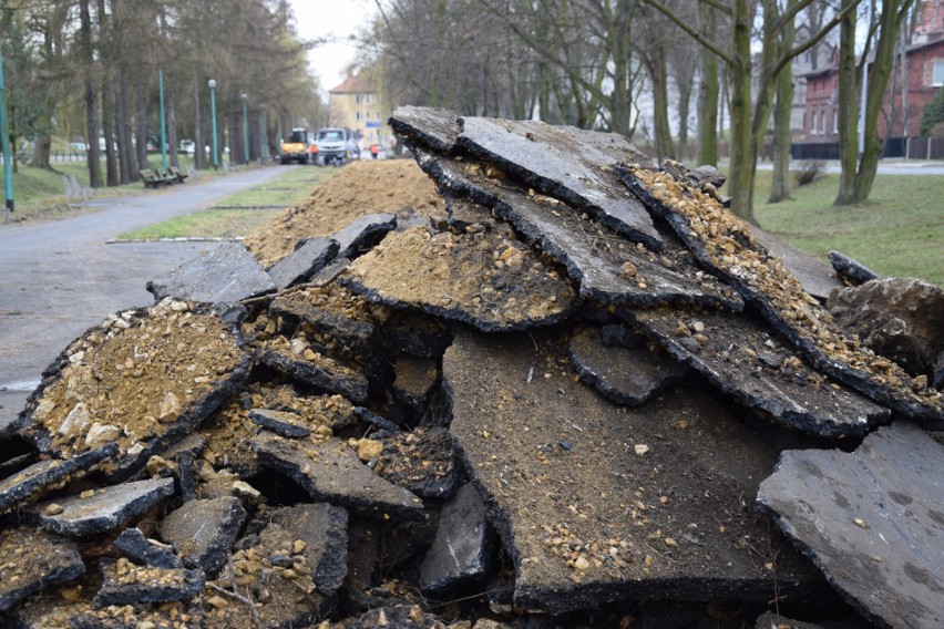 Promenada w Oleśnie - tak jest teraz.