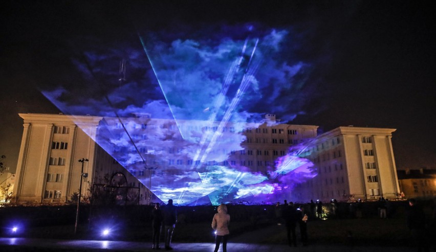 Niesamowity laserowy pokaz na Dzień Niepodległości w...
