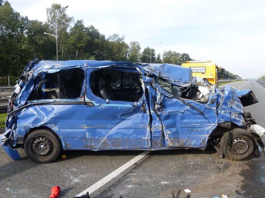 Śmiertelny wypadek na A4 w Katowicach: Kierowca zasnął?