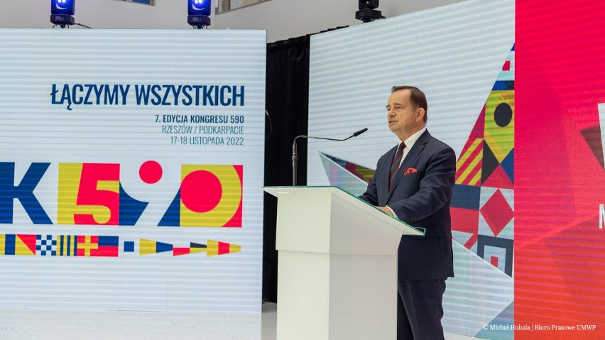 W Rzeszowie trwa Kongres 590. To dwa dni debat o polskiej gospodarce. Gala z udziałem Andrzeja Dudy Prezydenta RP [ZDJĘCIA]